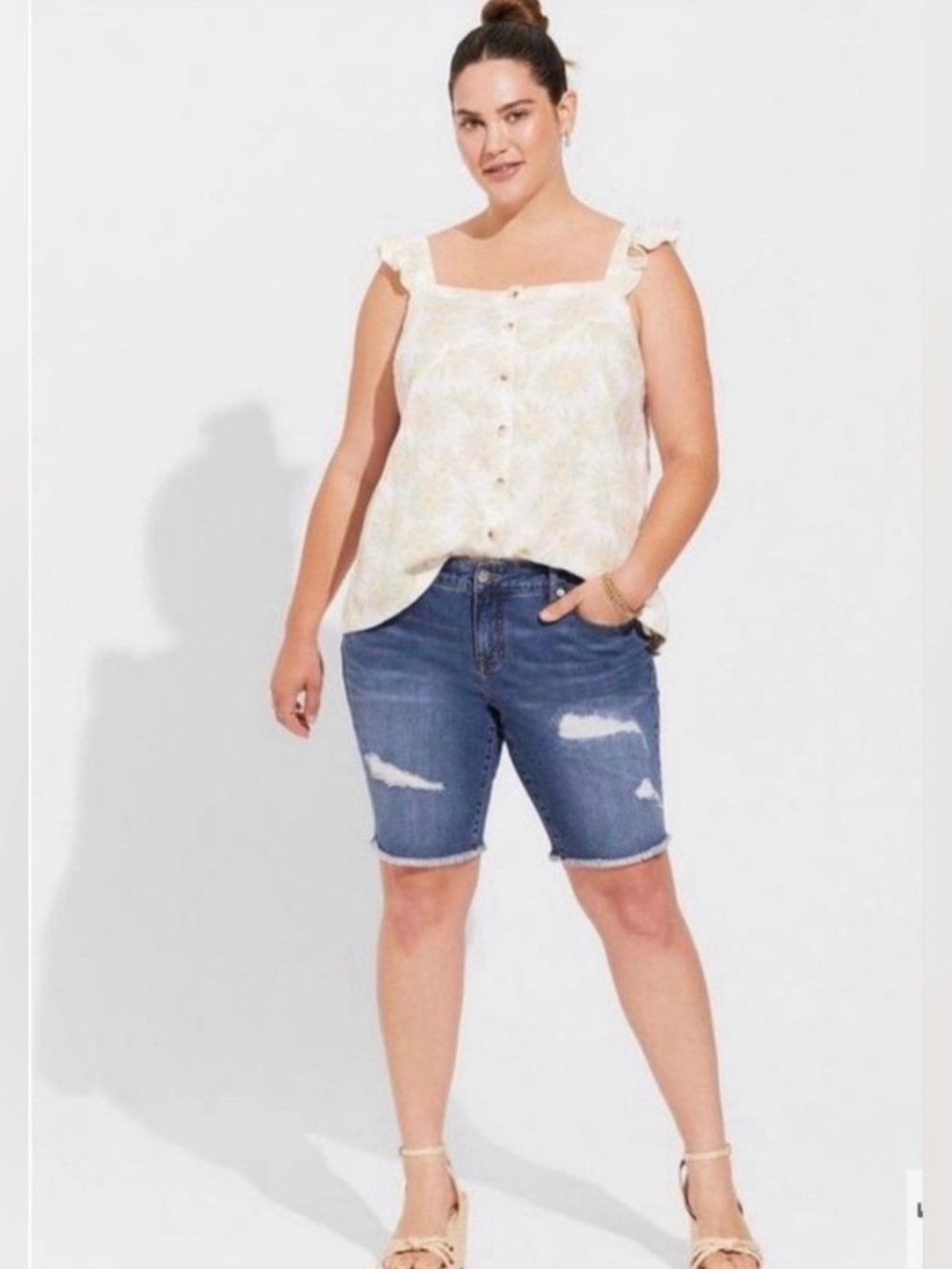 Torrid Ruffle Button Front Tank Top Size 4X Daisy Daydream New